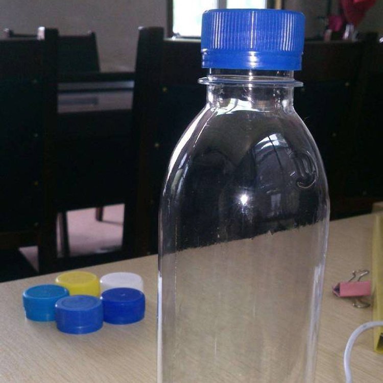 博傲塑料 1升透明塑料瓶 圆形矿泉水瓶 矿泉水瓶加工 - 爱企查